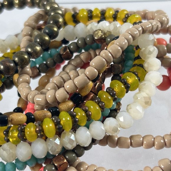 Lot 13 Small Beaded Lot Stretch Bracelets Multi Color Third Eye Chakra - Picture 5 of 9